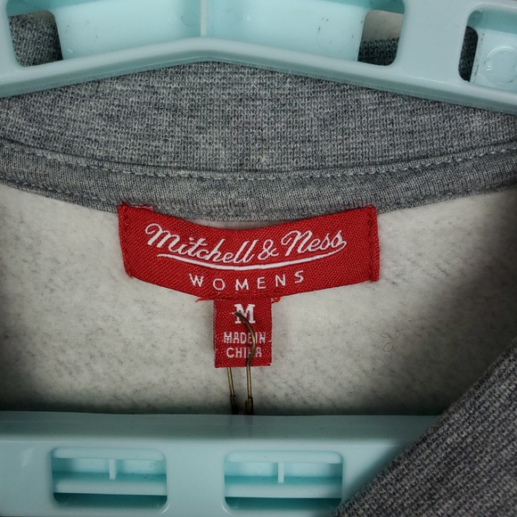 Philadelphia‎ 76ers Mitchell & Ness NBA Womens Medium Sweatshirt Gray NWT - Picture 6 of 8
